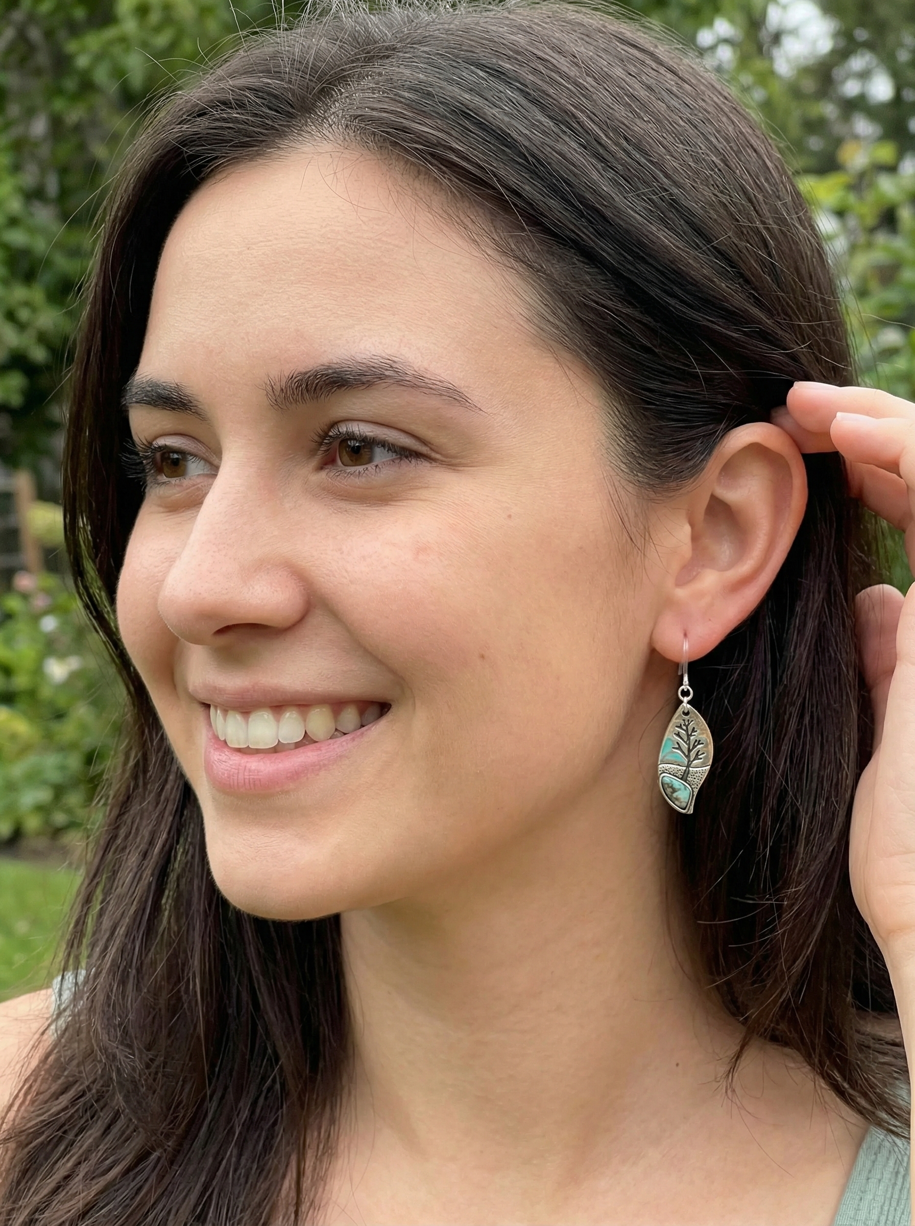 Alternative Materials: What's Best for Eco-Friendly Earrings?