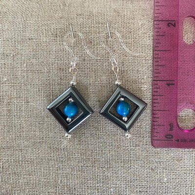 Allergy-friendly earrings - hypoallergenic materials - Image 3