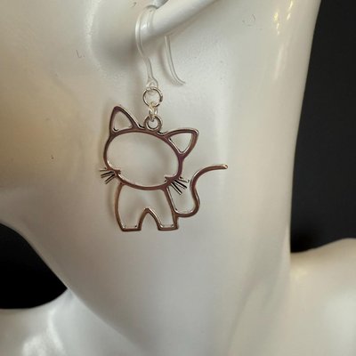 Lightweight hypoallergenic earrings - safe for metal allergies - Image 3