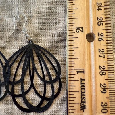 Lightweight hypoallergenic earrings - safe for metal allergies - Image 4
