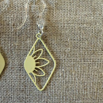Allergy-friendly earrings - hypoallergenic materials - Image 7