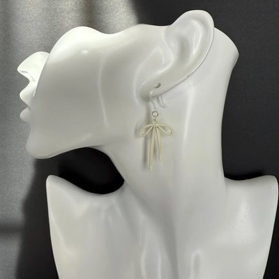 Lightweight hypoallergenic earrings - safe for metal allergies - Image 6