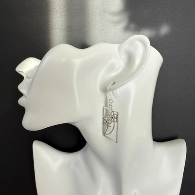 Lightweight hypoallergenic earrings - safe for metal allergies - Image 7