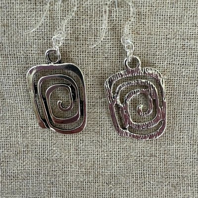 Allergy-friendly earrings - hypoallergenic materials - Image 4