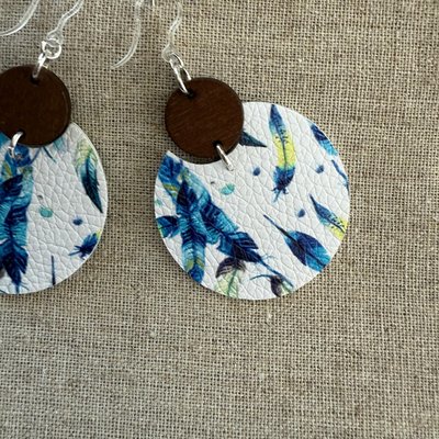 Lightweight hypoallergenic earrings - safe for metal allergies - Image 2