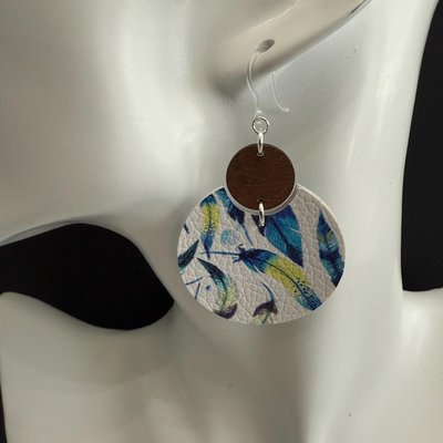 Lightweight hypoallergenic earrings - safe for metal allergies - Image 5