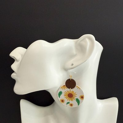 Lightweight hypoallergenic earrings - safe for metal allergies - Image 5