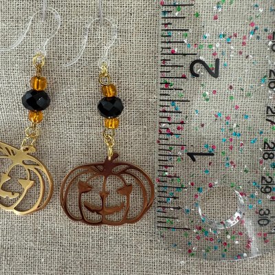 Lightweight hypoallergenic earrings - safe for metal allergies - Image 3
