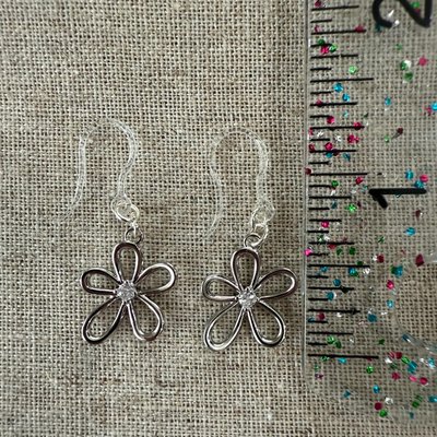 Lightweight hypoallergenic earrings - safe for metal allergies - Image 2