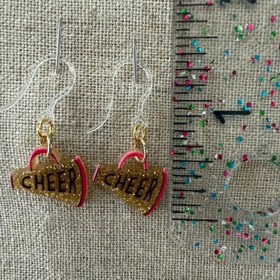 Lightweight hypoallergenic earrings - safe for metal allergies - Image 2