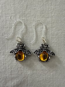 Hypoallergenic earrings for sensitive ears