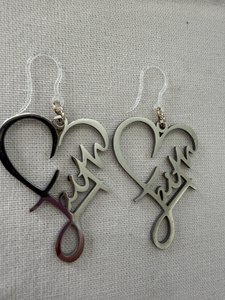 Hypoallergenic earrings for sensitive ears