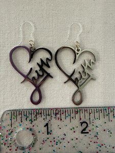 Hypoallergenic earrings for sensitive ears - Image 3