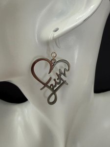 Hypoallergenic earrings for sensitive ears - Image 4