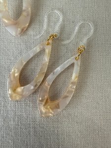 Hypoallergenic earrings for sensitive ears - Image 6