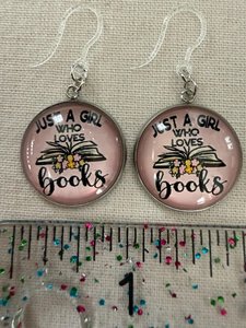 Hypoallergenic earrings for sensitive ears - Image 2